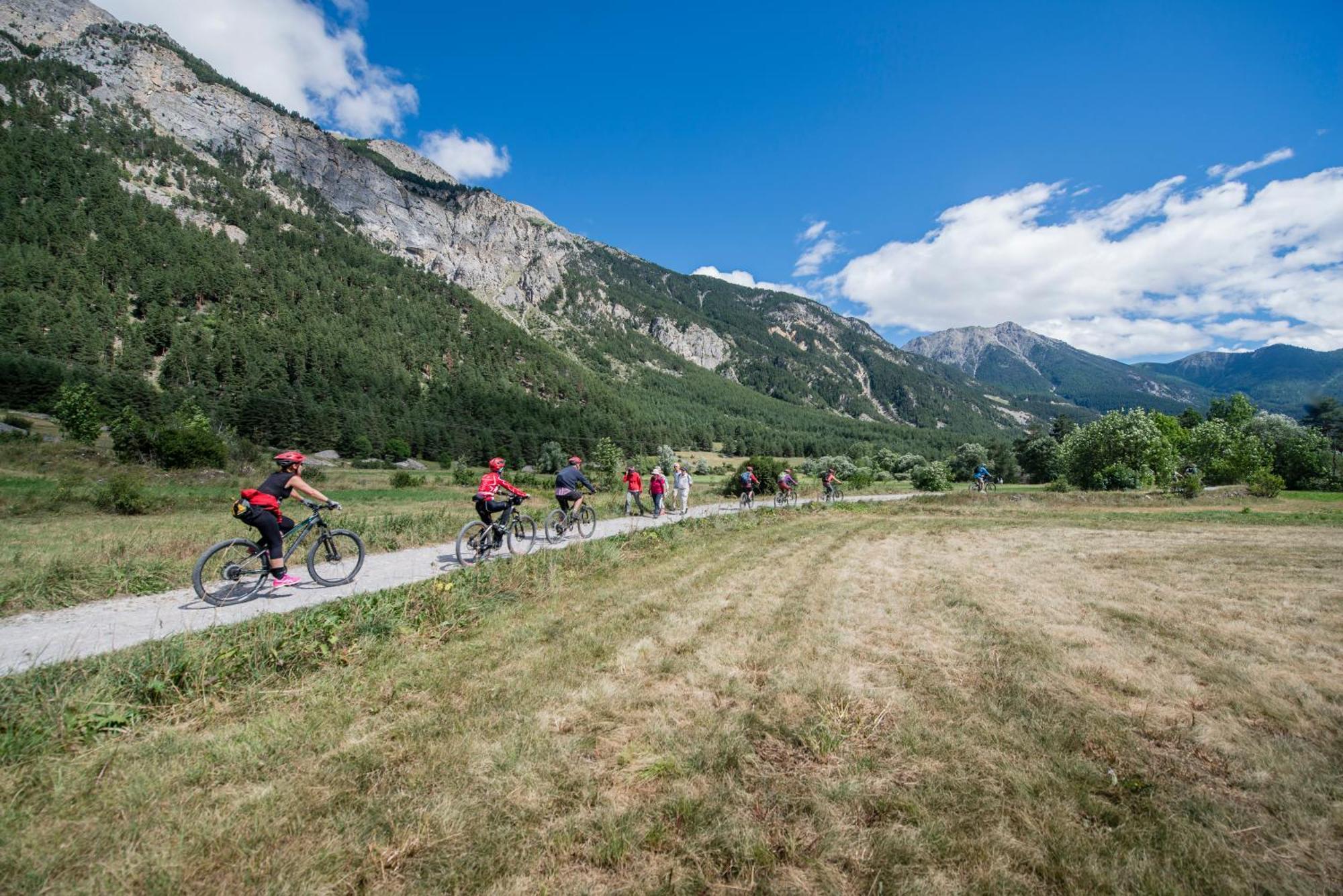 Villages Clubs Du Soleil - Montgenevre Bagian luar foto